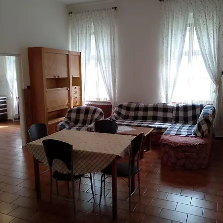 - Močidlec Apartamento