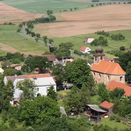 - Močidlec Apartamento Psov